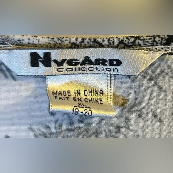 Sale Nygard Women's Blouse Size XL White Black V-neck Short Sleeves - Picture 7 of 13